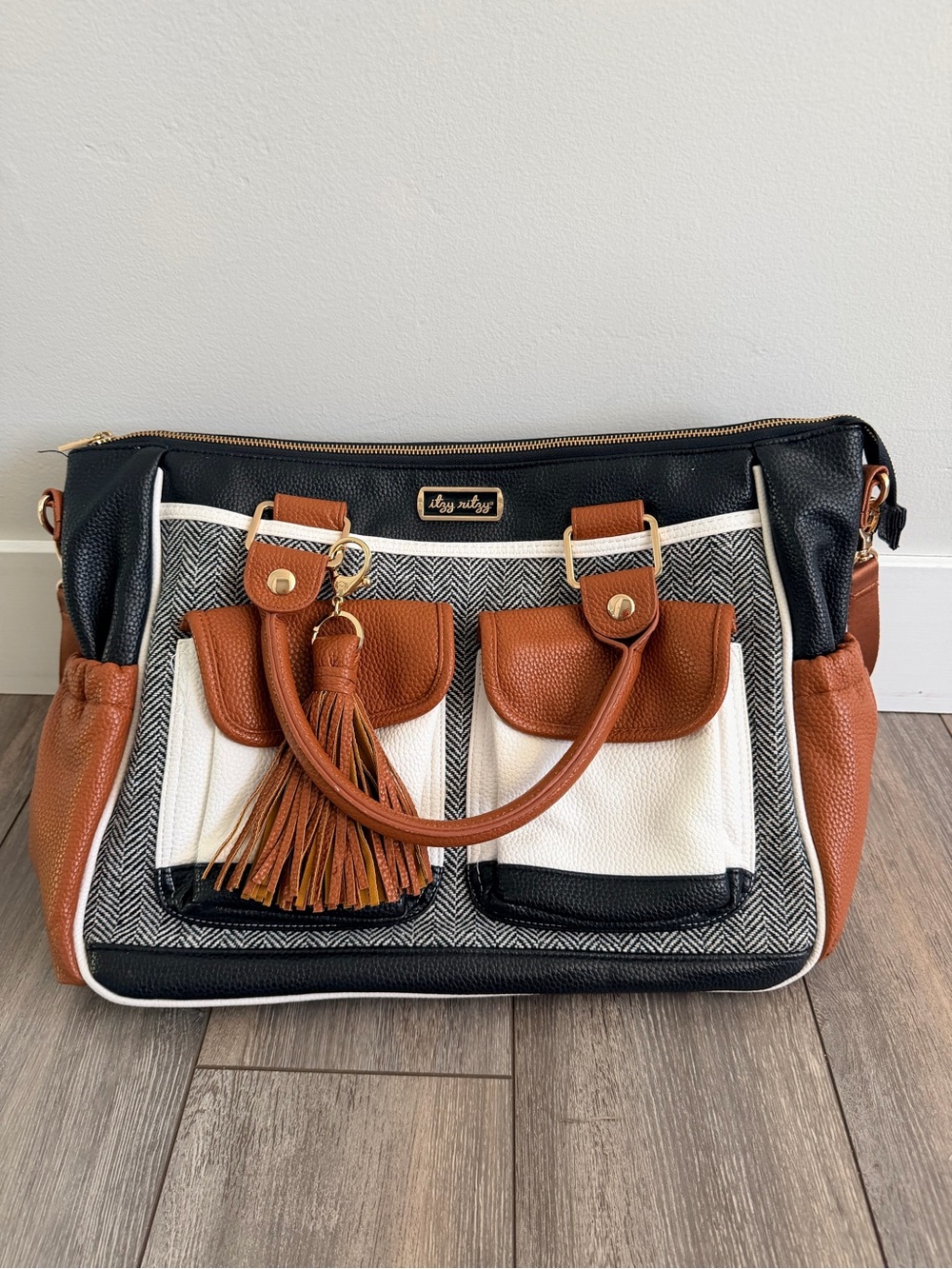 Itzy Ritzy Black, White & Tan Herringbone Diaper Tote